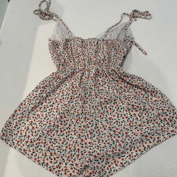 Zaful Red Flower Mesh Romper - Picture 2 of 5